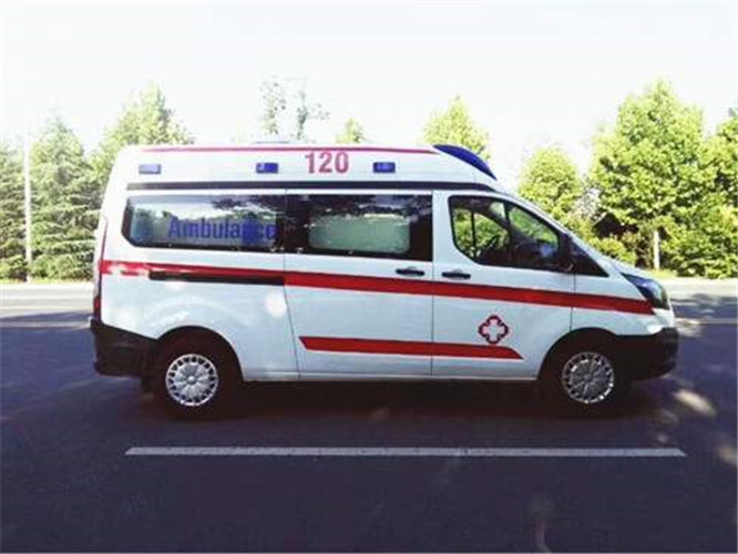 托克逊救护车出租服务案例6