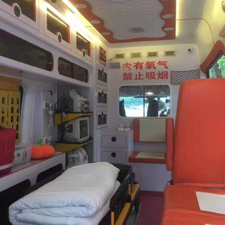 托克逊癌症租赁救护车转运：为生命护航的科技与人文关怀